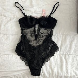 NEW Victoria’s Secret Lingerie